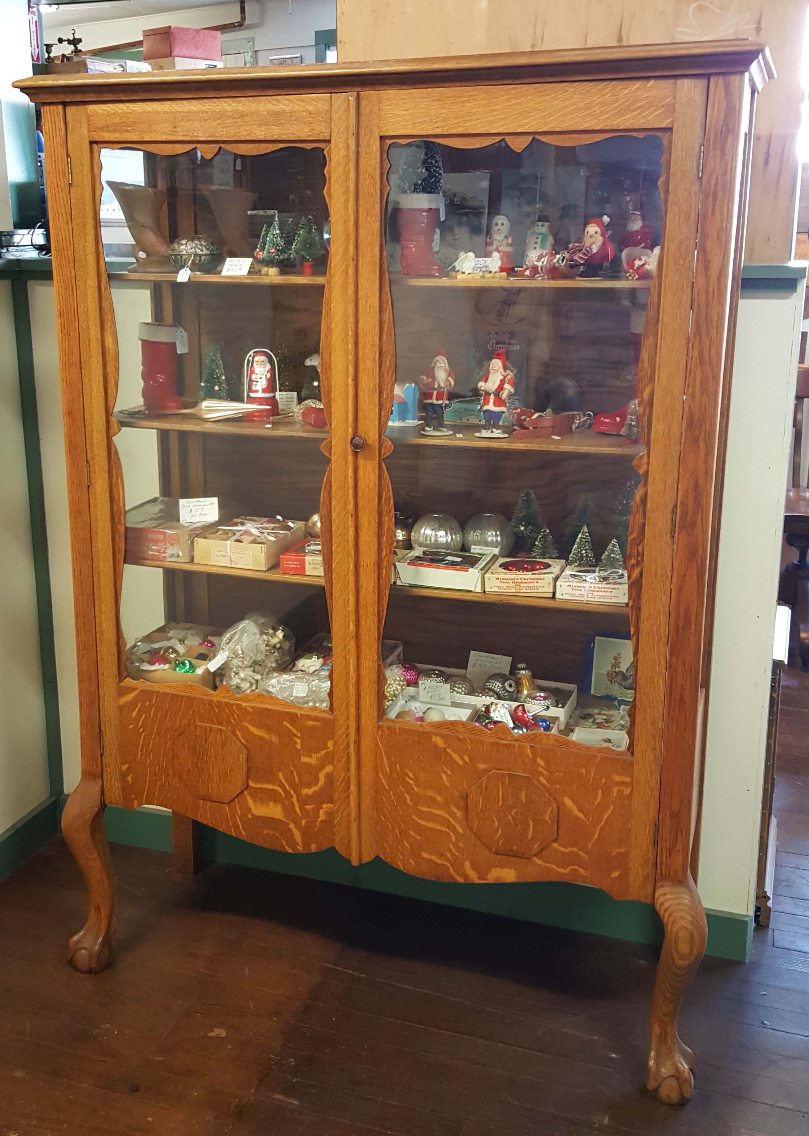 OAK CHINA CABINET