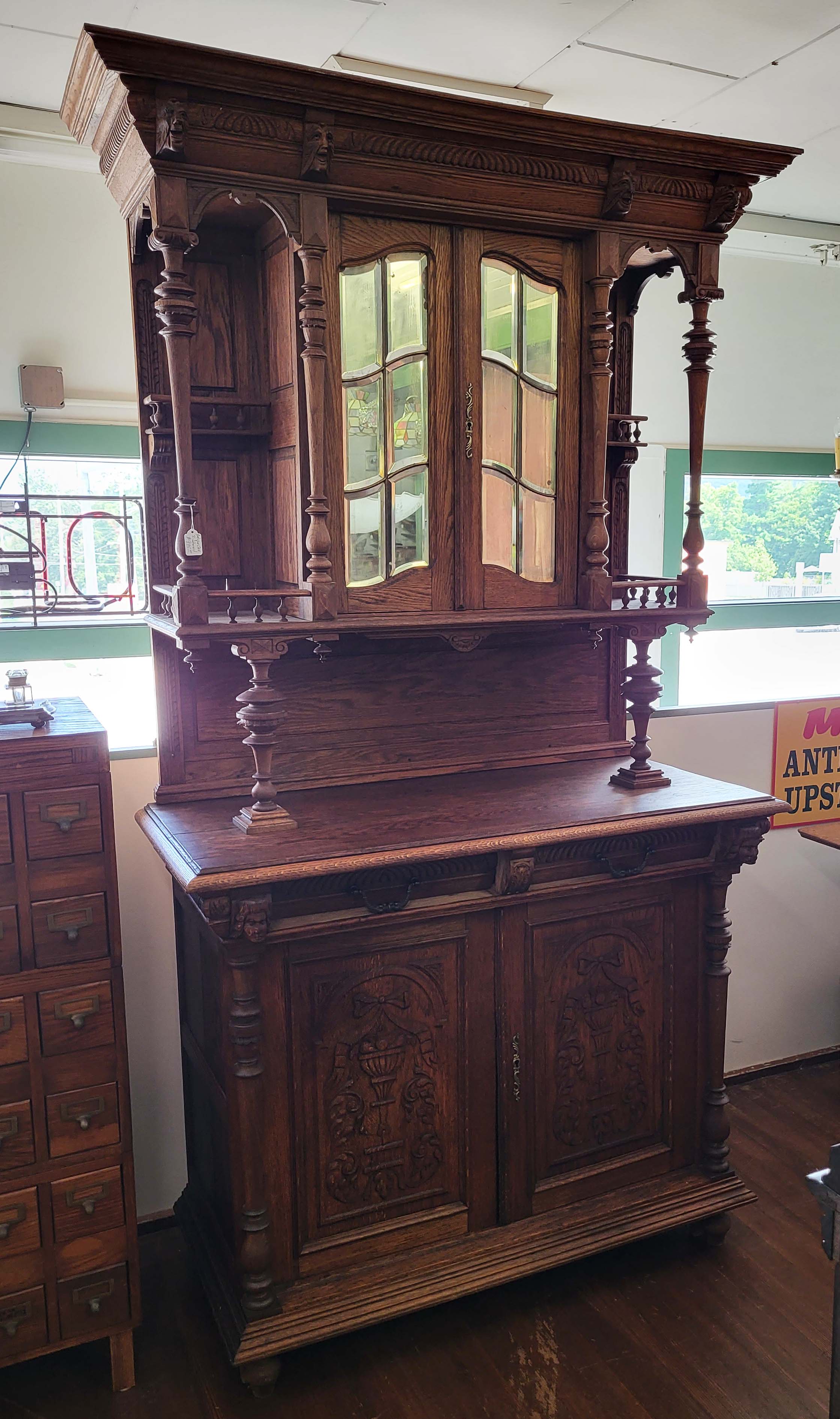 OAK SIDEBOARD