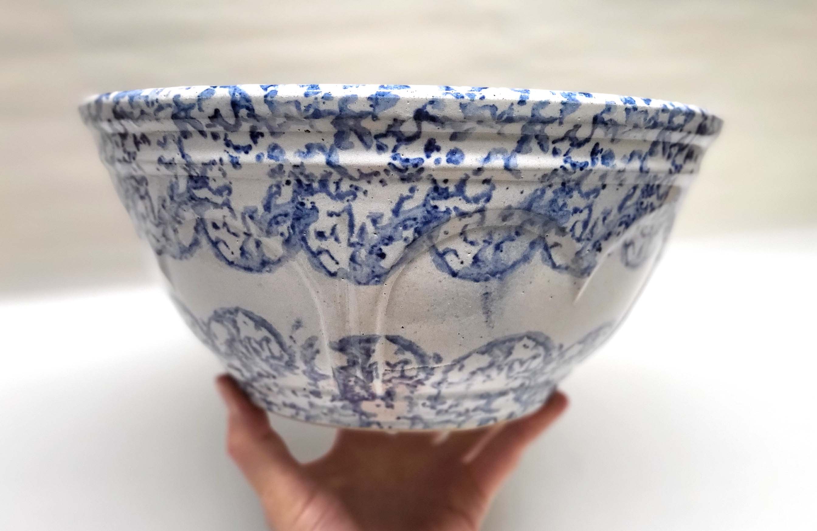 BLUE SPONGEWARE BOWL