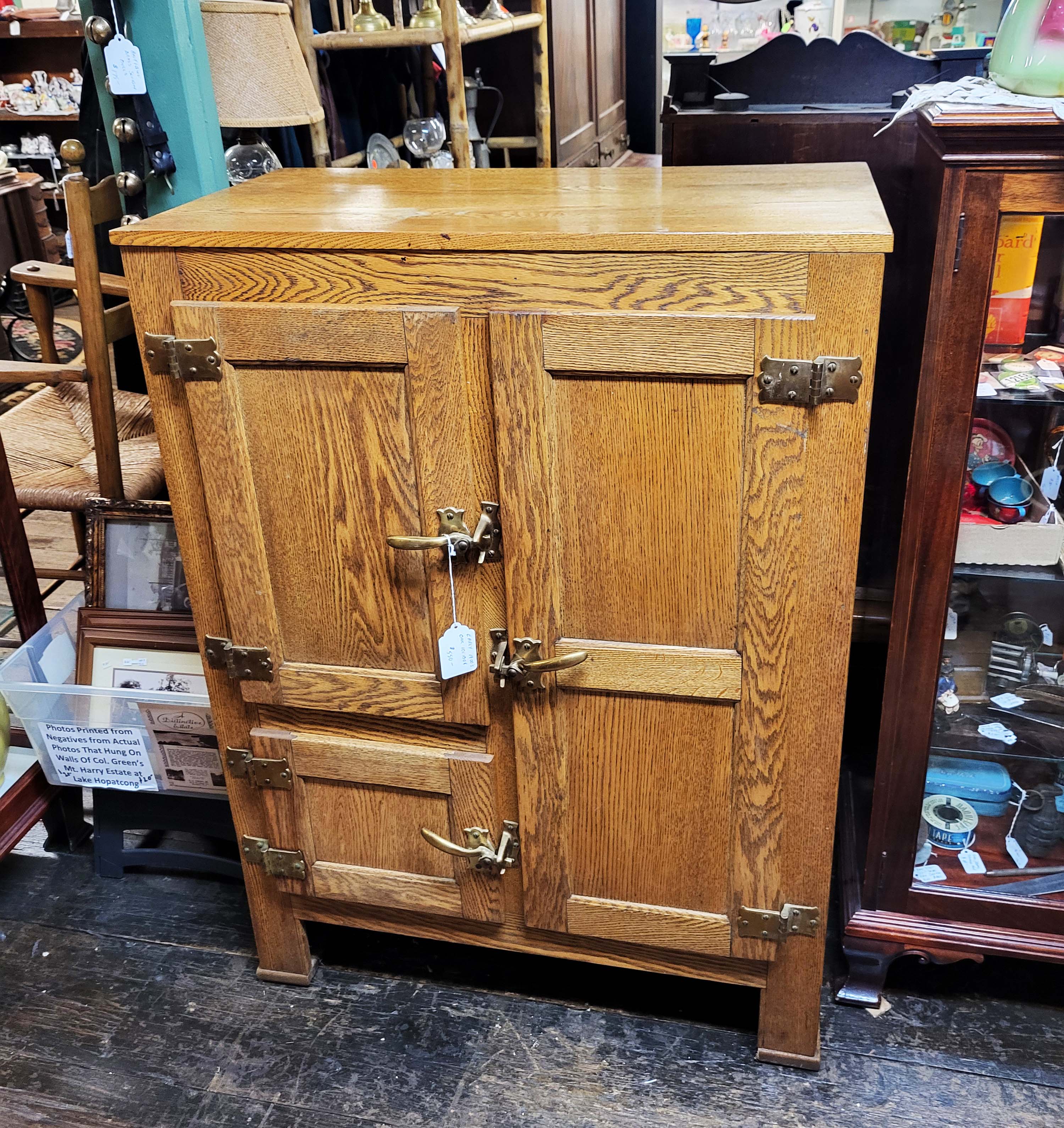 OAK ICEBOX