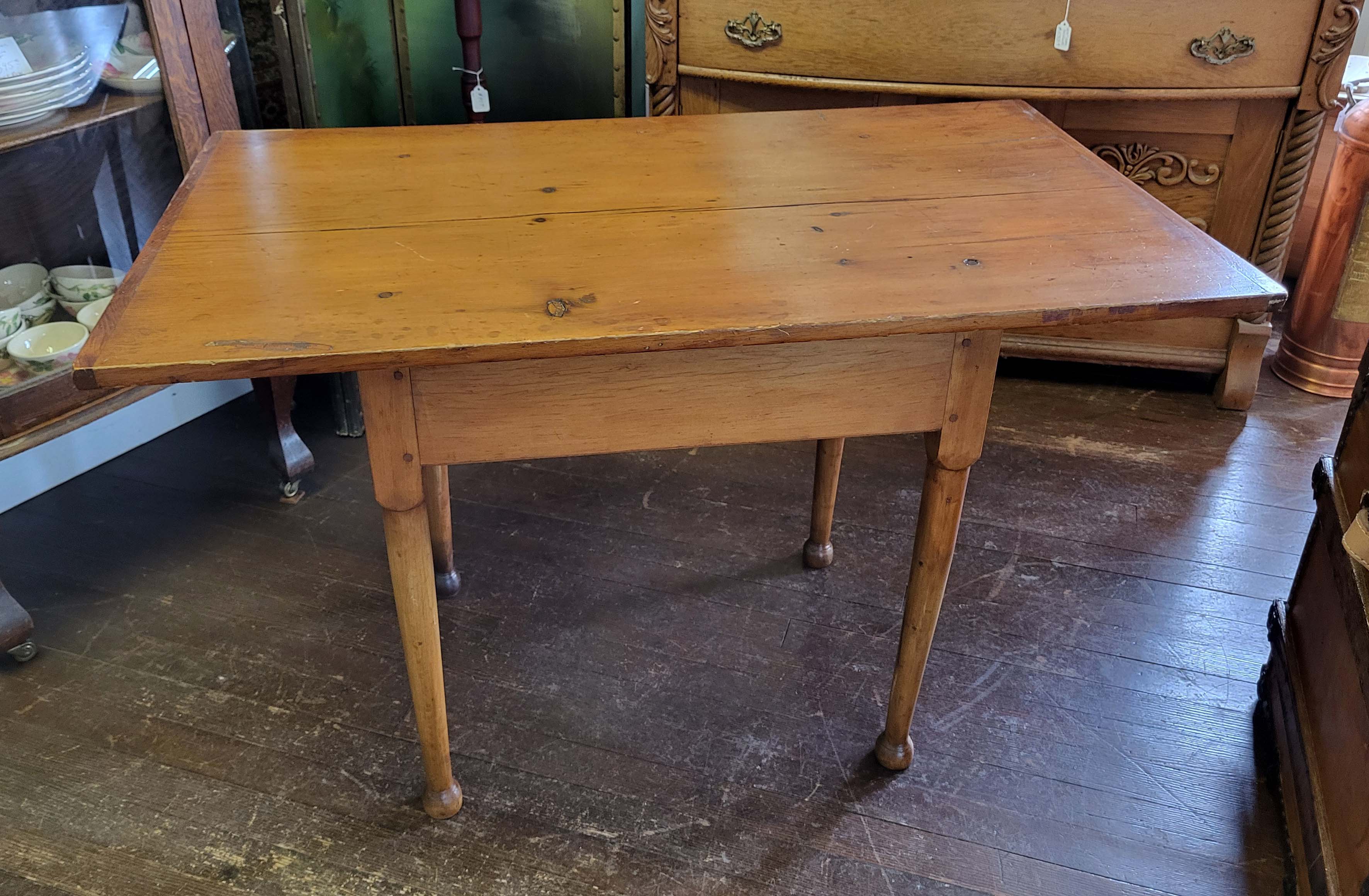 BREAD BOARD TOP TABLE